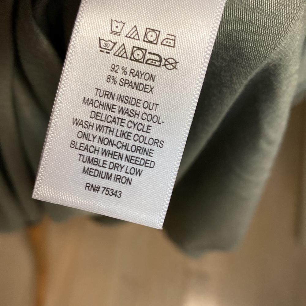 Artisan NY dress pale olive green NWT - Picture 5 of 7